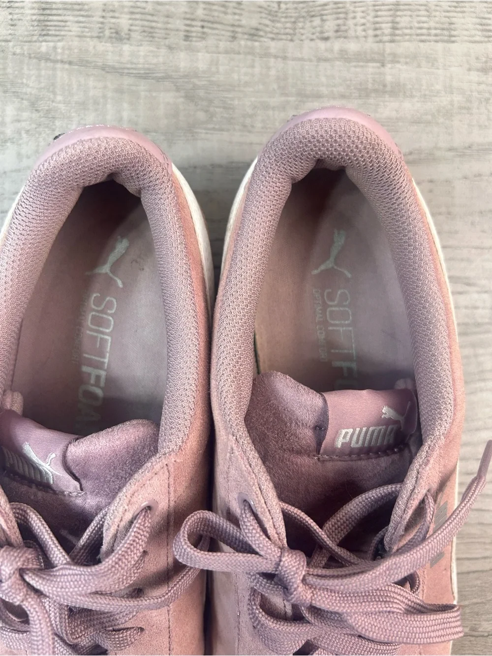 PUMA Suede Classic Women's Sneakers in Dusty Pink Size 7.5